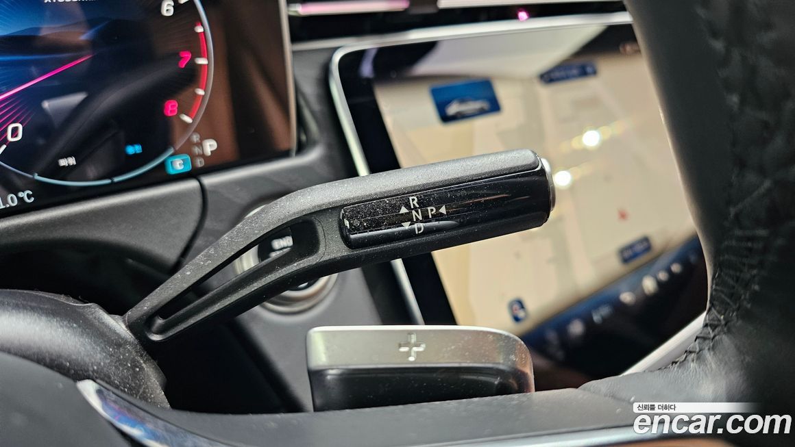 Mercedes-Benz E-Class 2025