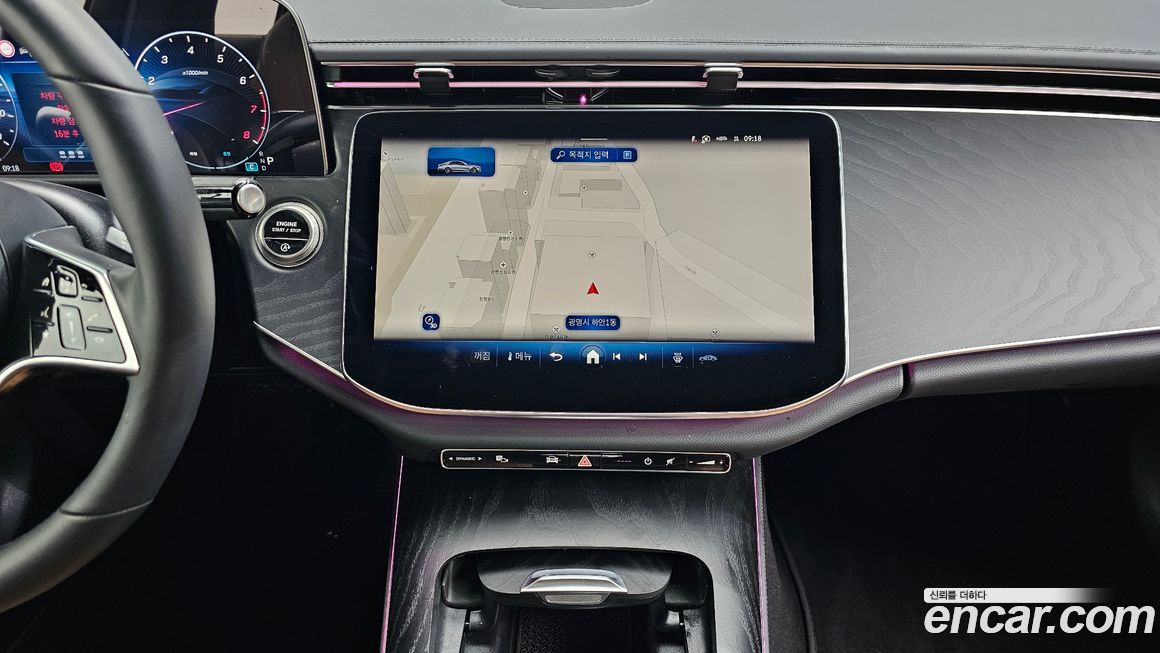 Mercedes-Benz E-Class 2025