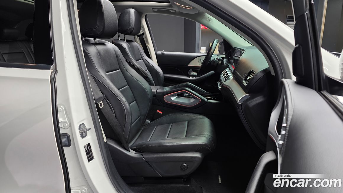 Mercedes-Benz GLE-Class 2021