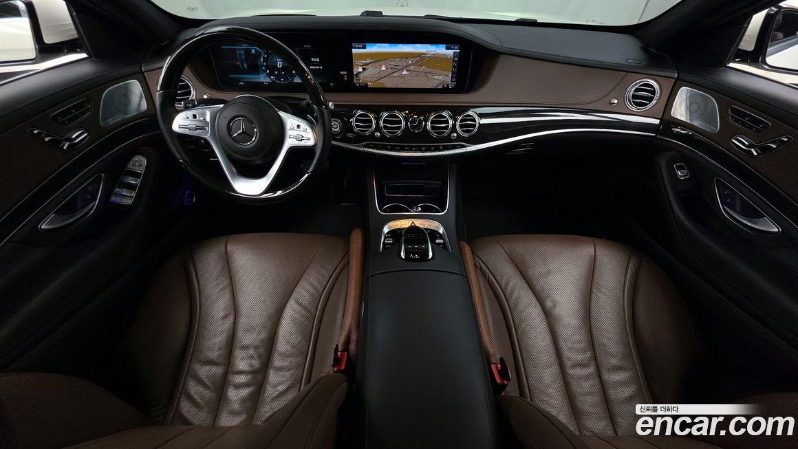 Mercedes-Benz S-Class 2020