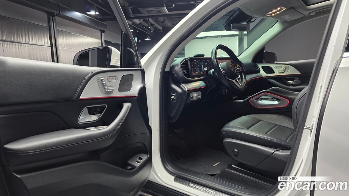 Mercedes-Benz GLE-Class 2021