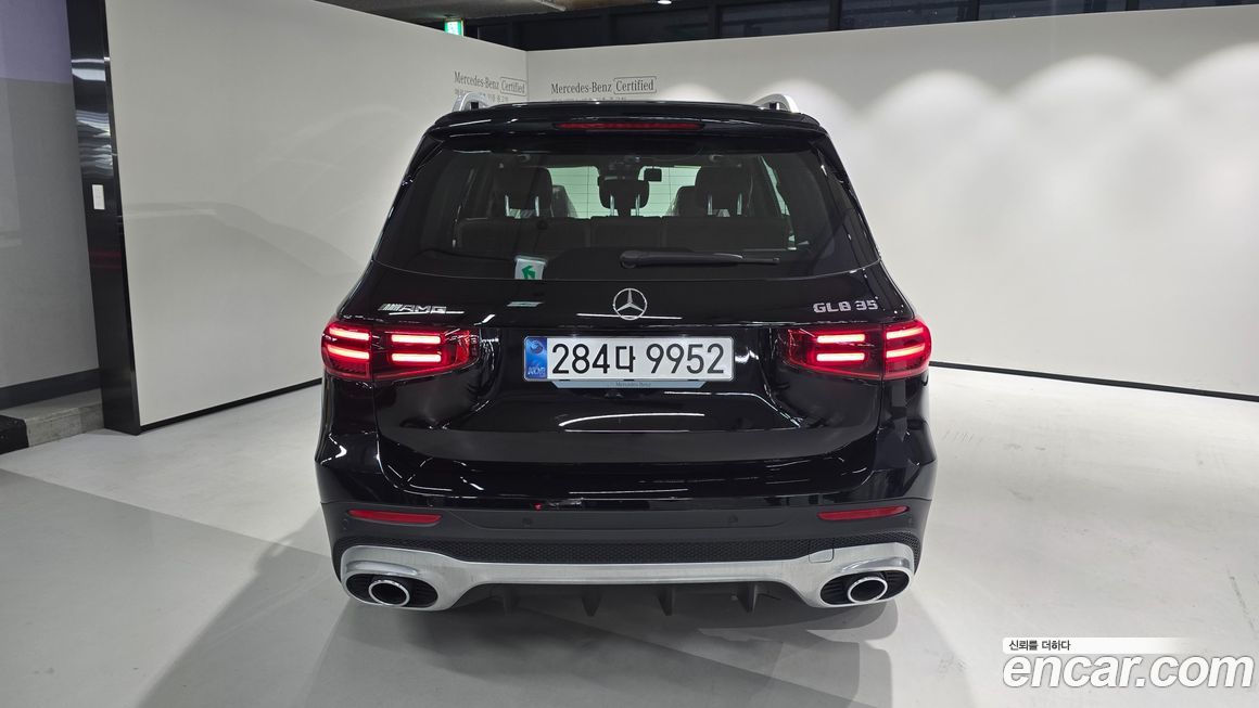 Mercedes-Benz GLB-Class 2025