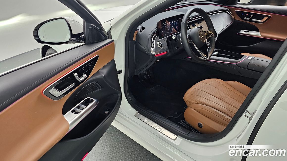 Mercedes-Benz E-Class 2025