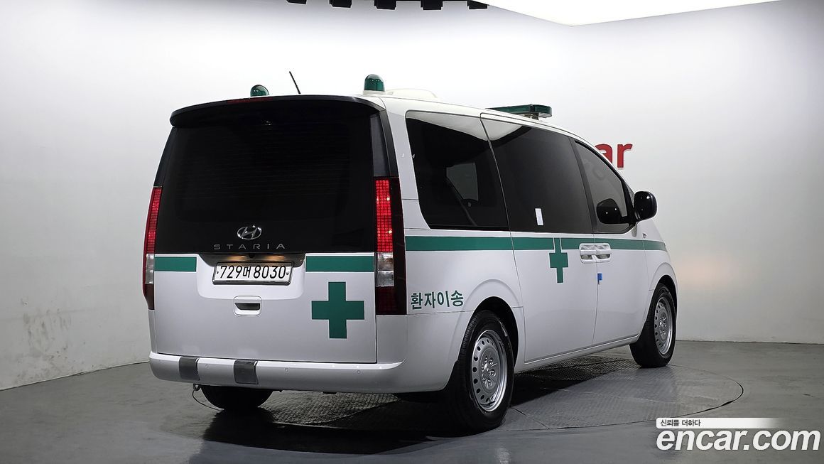 Hyundai Staria 2024