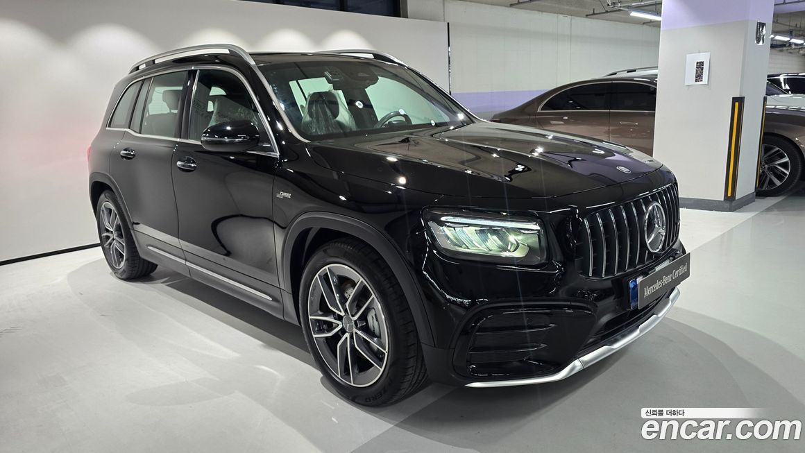 Mercedes-Benz GLB-Class 2025