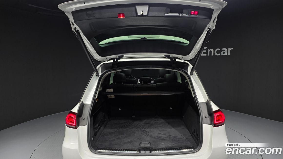 Mercedes-Benz GLE-Class 2021
