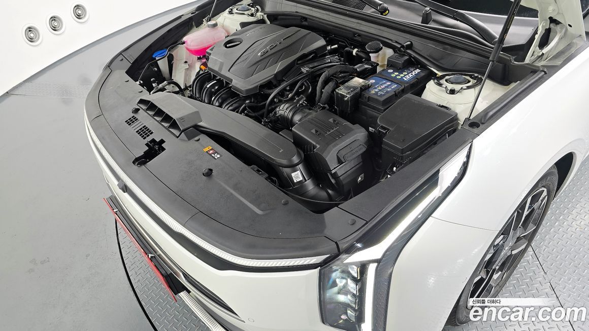 Kia K8 2025