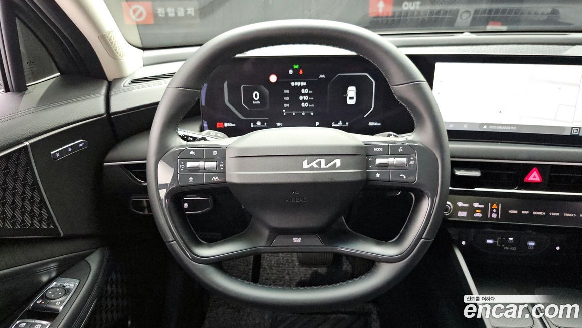 Kia K8 2025