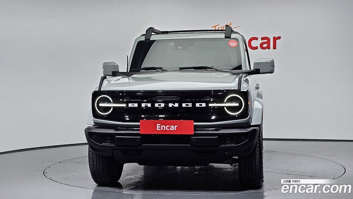 Ford Bronco 2023