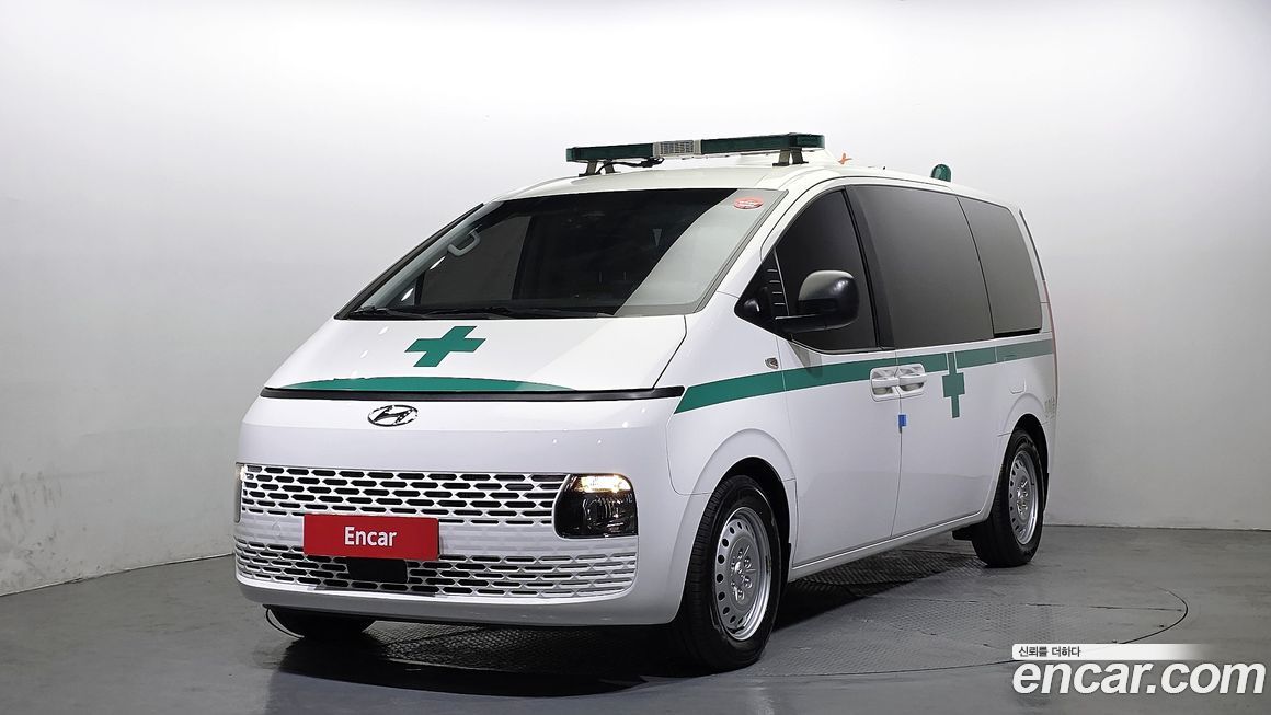 Hyundai Staria 2024