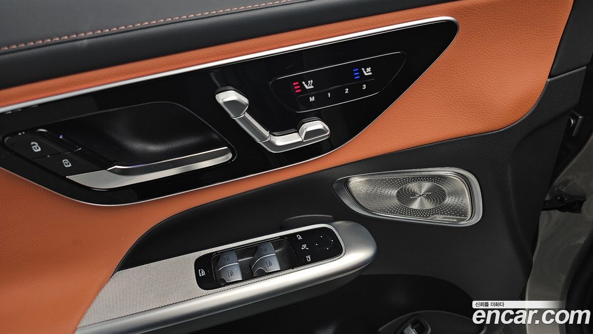 Mercedes-Benz GLC-Class 2024