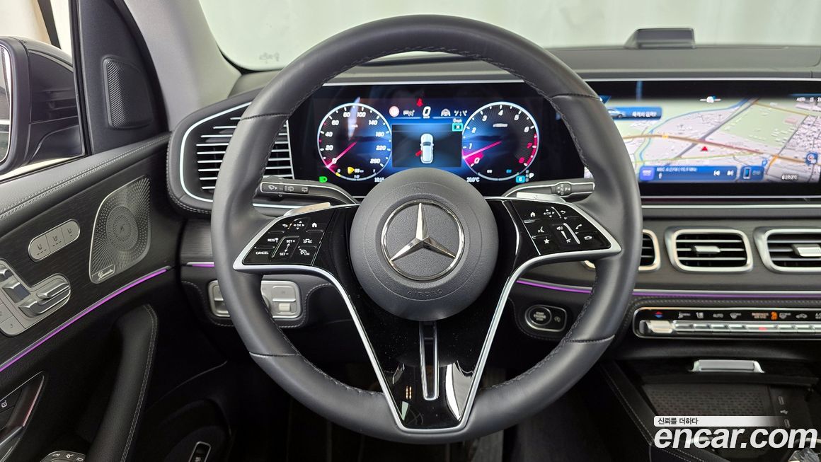 Mercedes-Benz GLE-Class 2025
