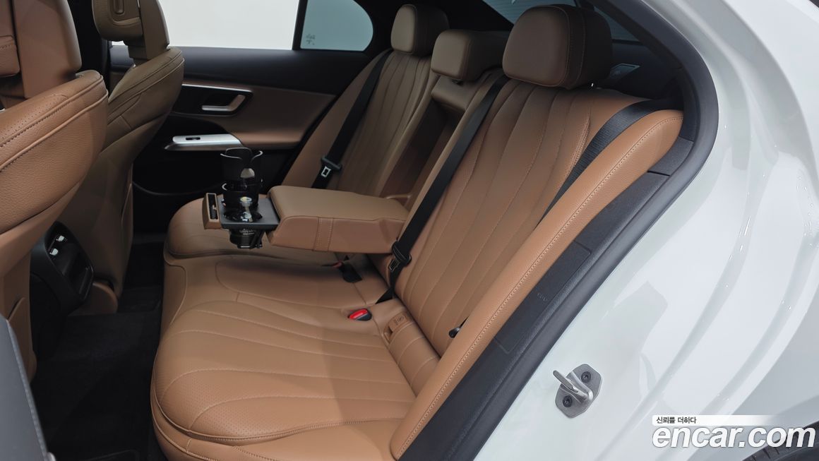 Mercedes-Benz E-Class 2026