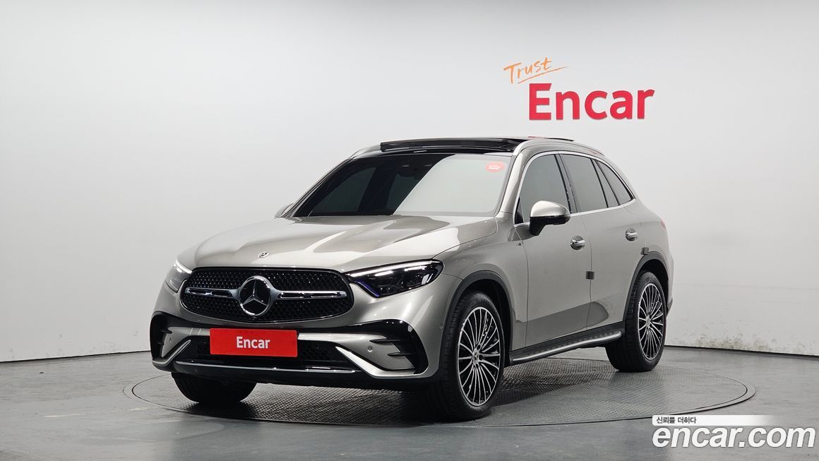 Mercedes-Benz GLC-Class 2024
