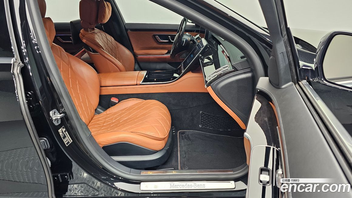 Mercedes-Benz S-Class 2021