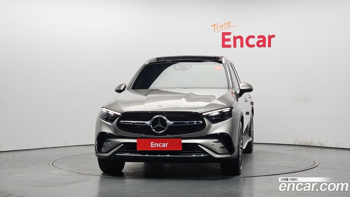 Mercedes-Benz GLC-Class 2024
