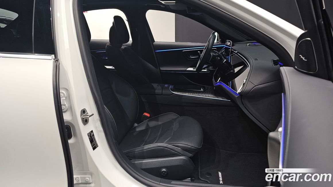 Mercedes-Benz E-Class 2024