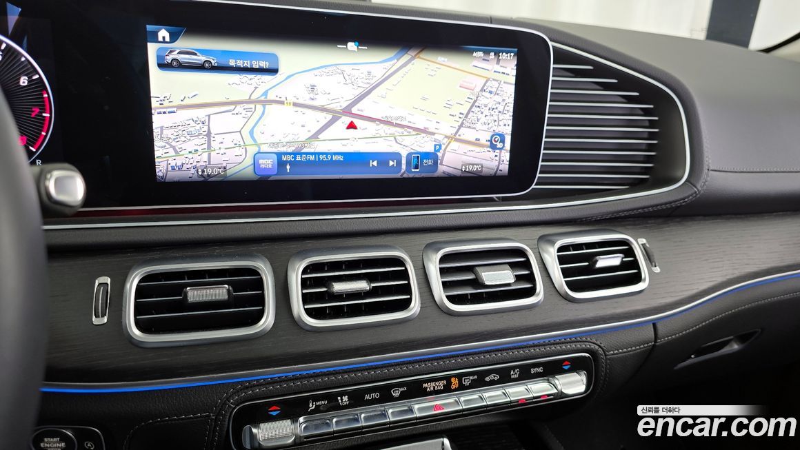 Mercedes-Benz GLE-Class 2025