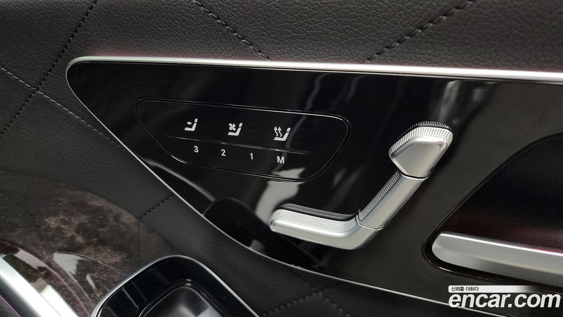 Mercedes-Benz S-Class 2021