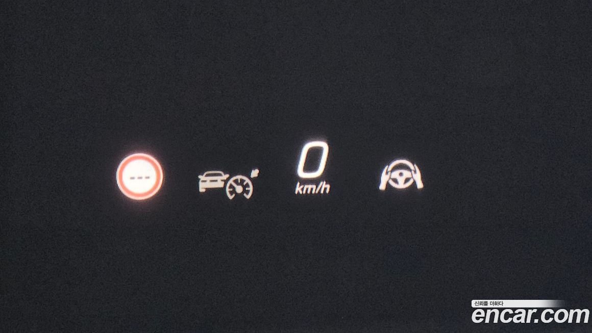 Mercedes-Benz E-Class 2024