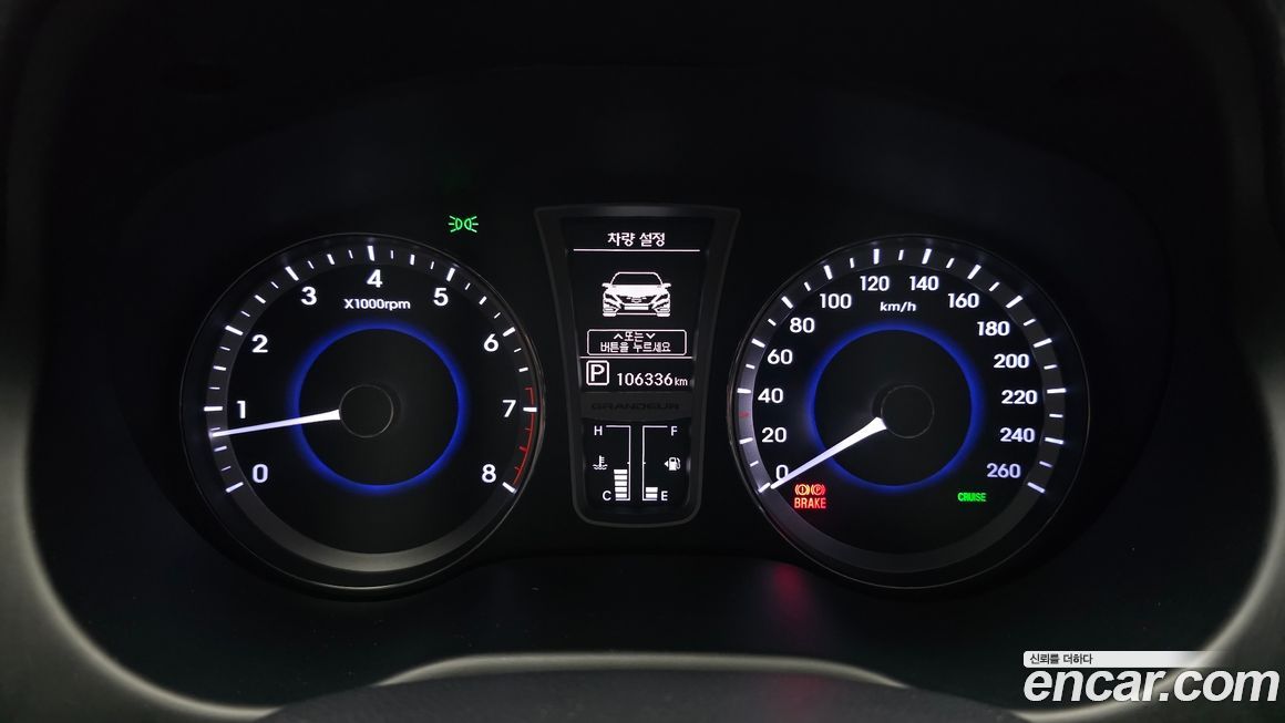 Hyundai Grandeur 2012