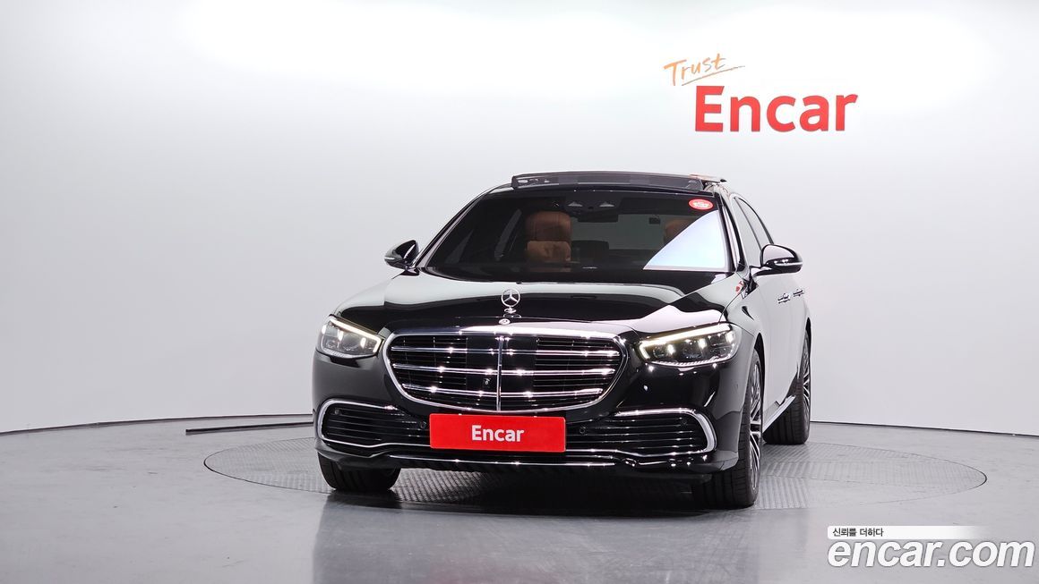 Mercedes-Benz S-Class 2021