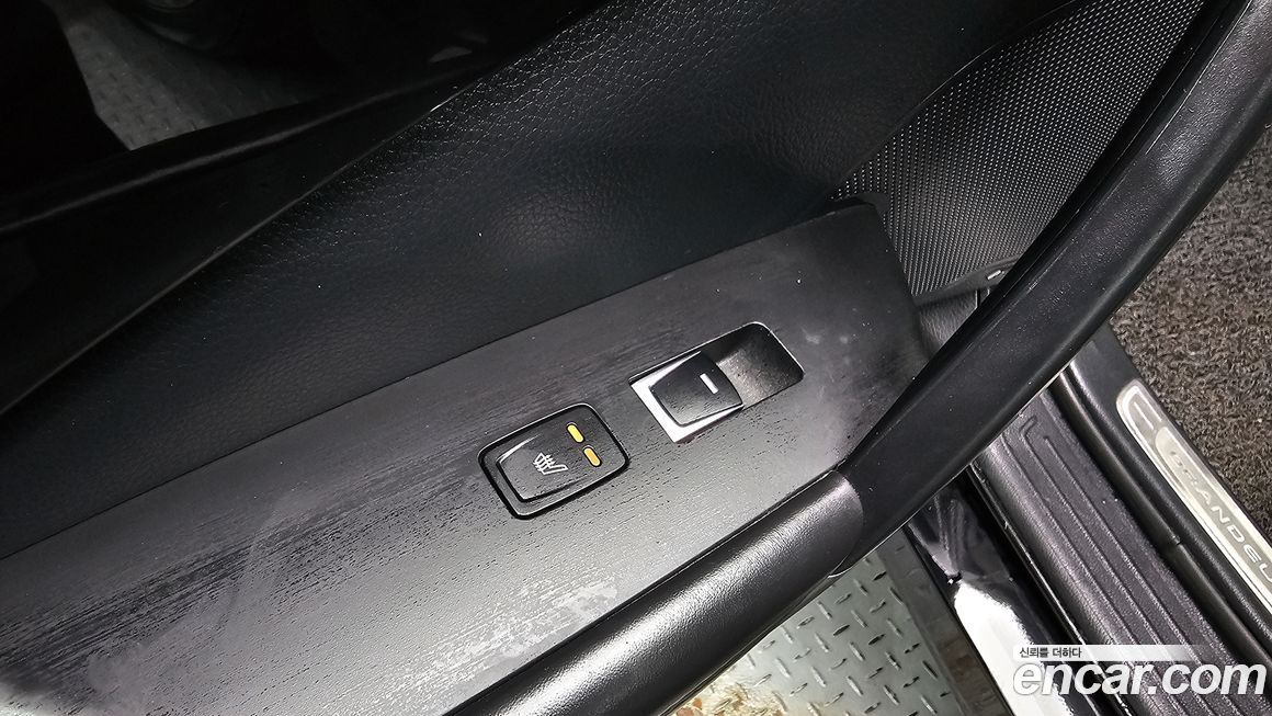 Hyundai Grandeur 2015