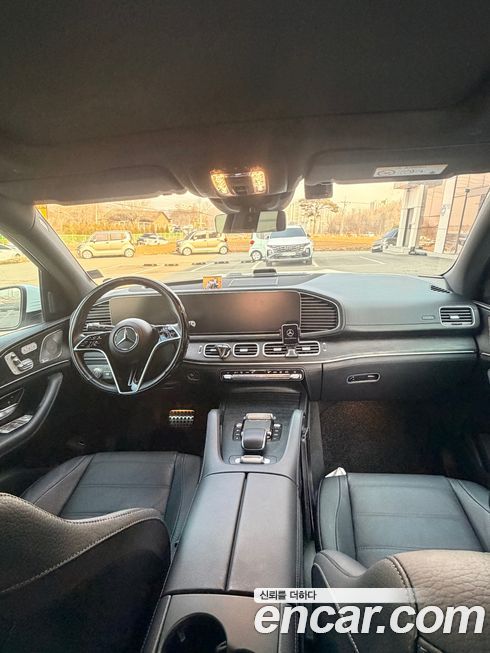 Mercedes-Benz GLS-Class 2024