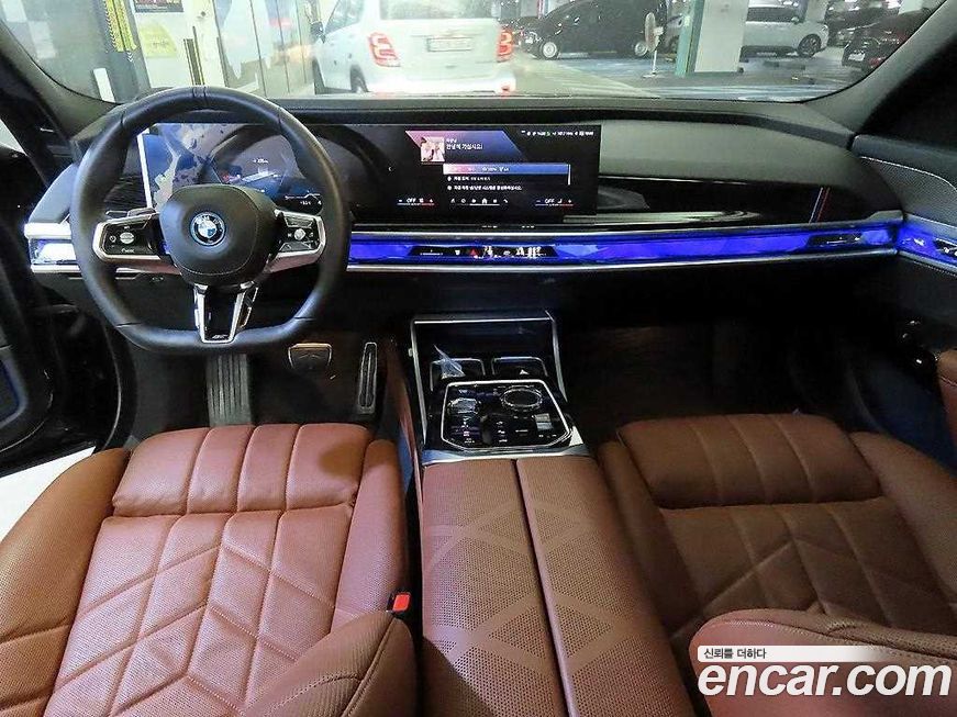 BMW i7 2025