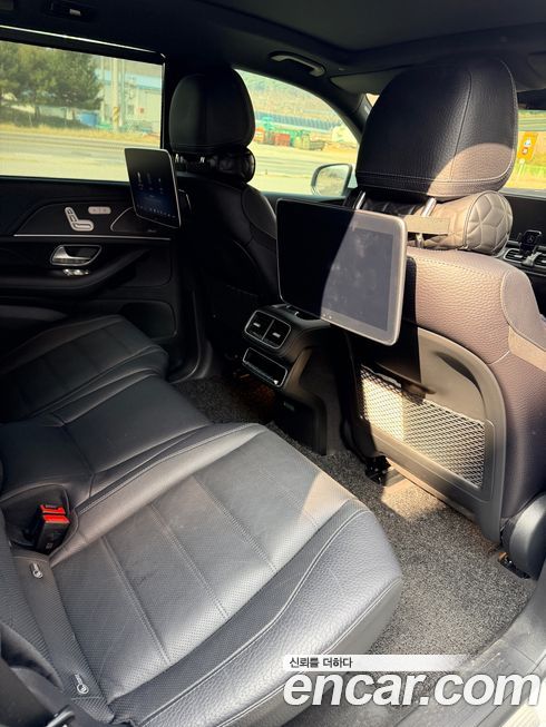 Mercedes-Benz GLS-Class 2024