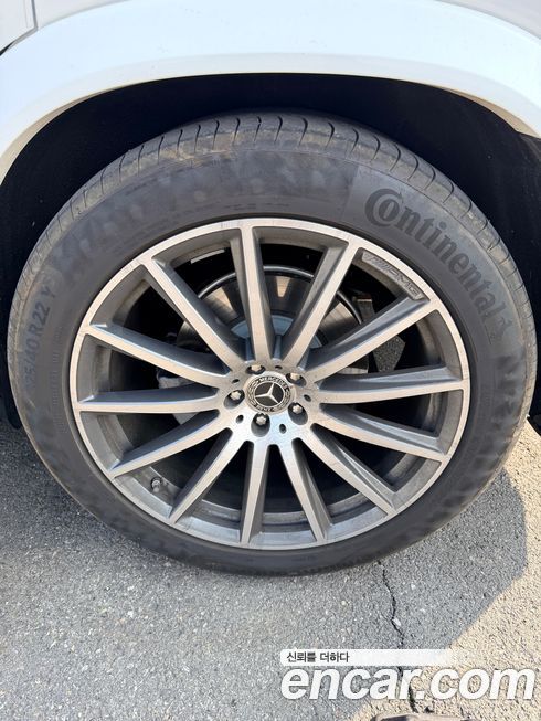 Mercedes-Benz GLS-Class 2024