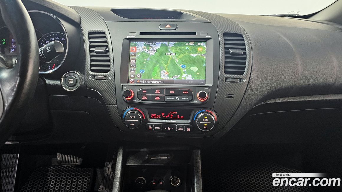 Kia K3 2013