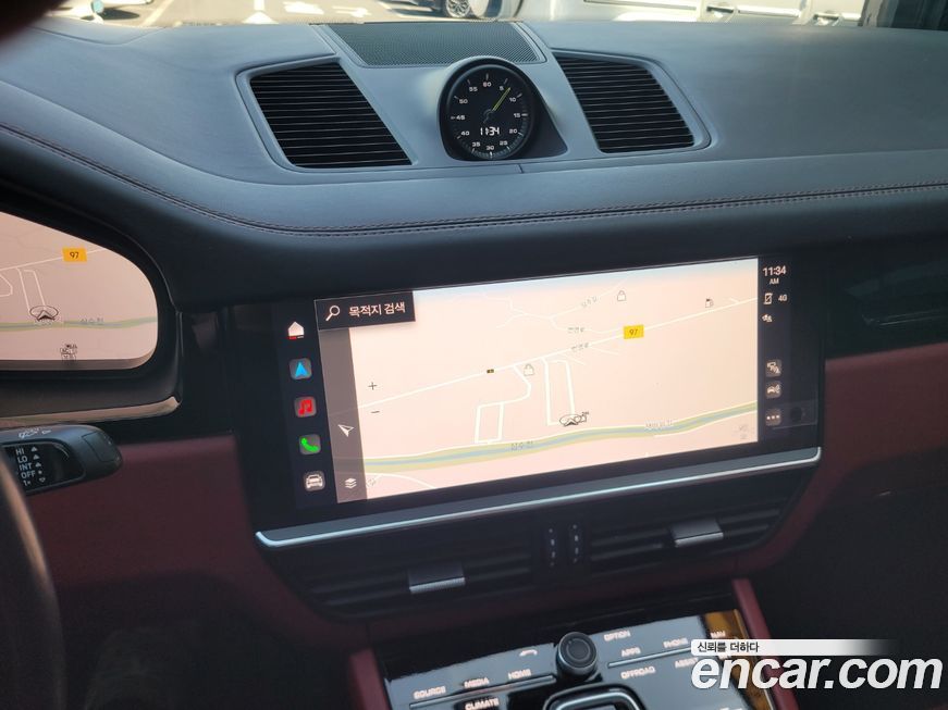 Porsche Cayenne 2022