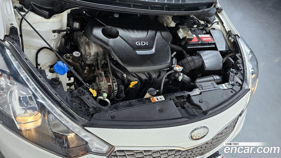 Kia K3 2013