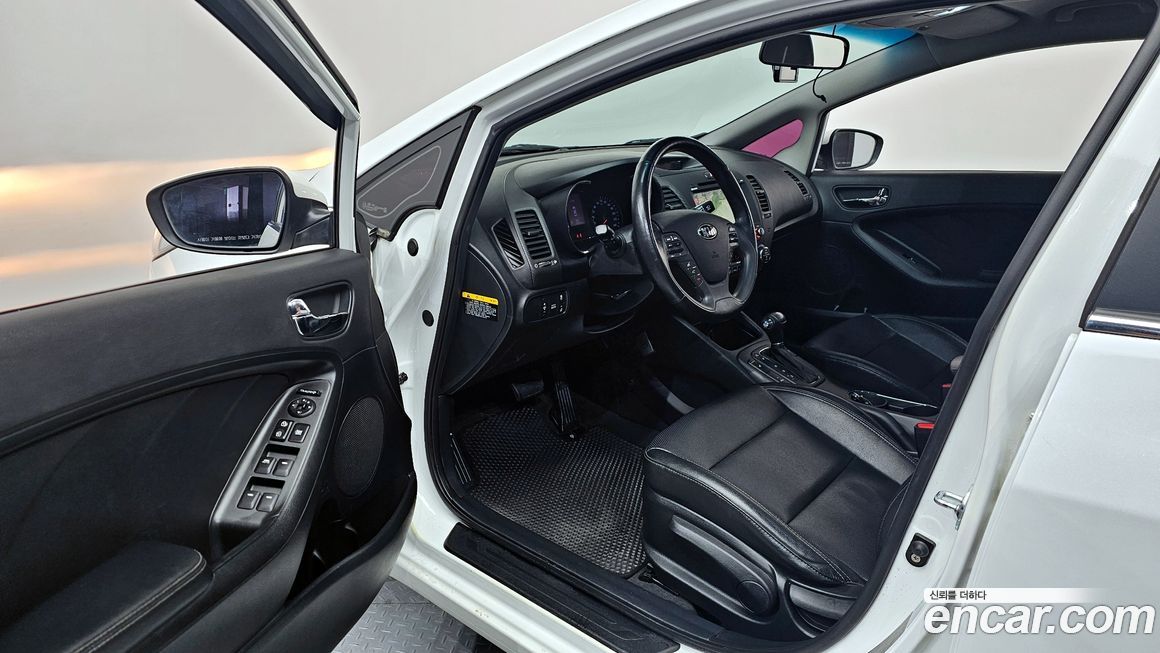Kia K3 2013