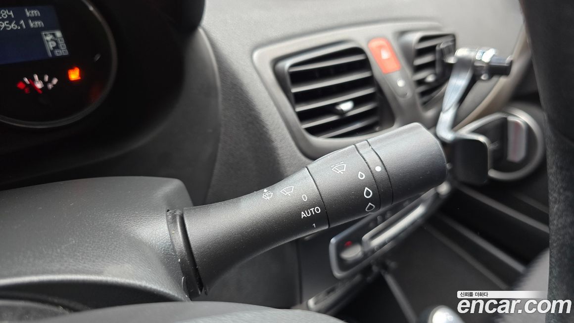 Renault-KoreaSamsung SM3 2010