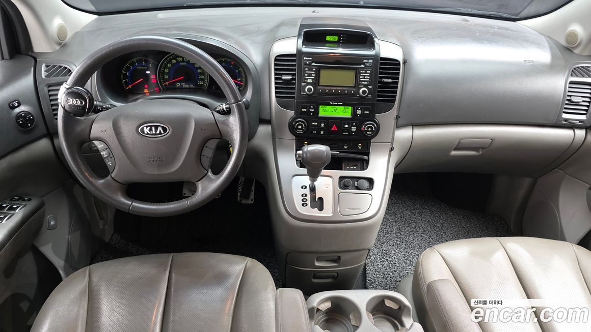 Kia Canival 2010