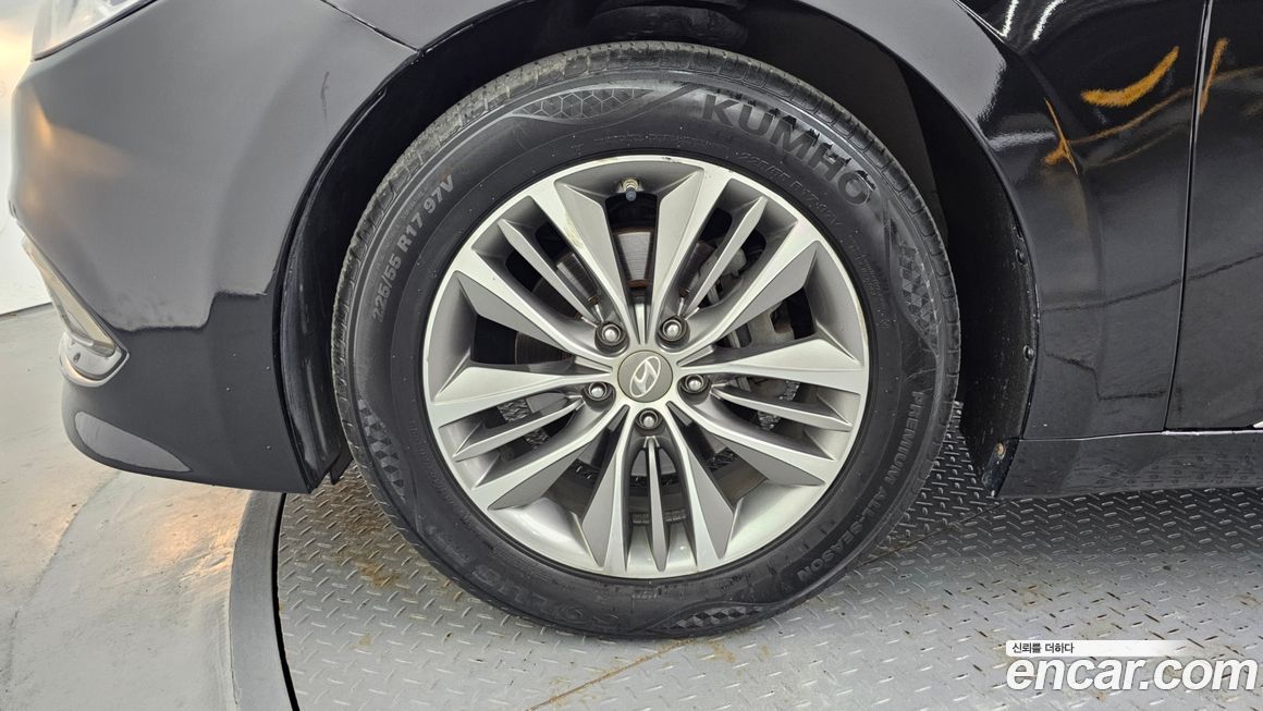 Hyundai Grandeur 2015