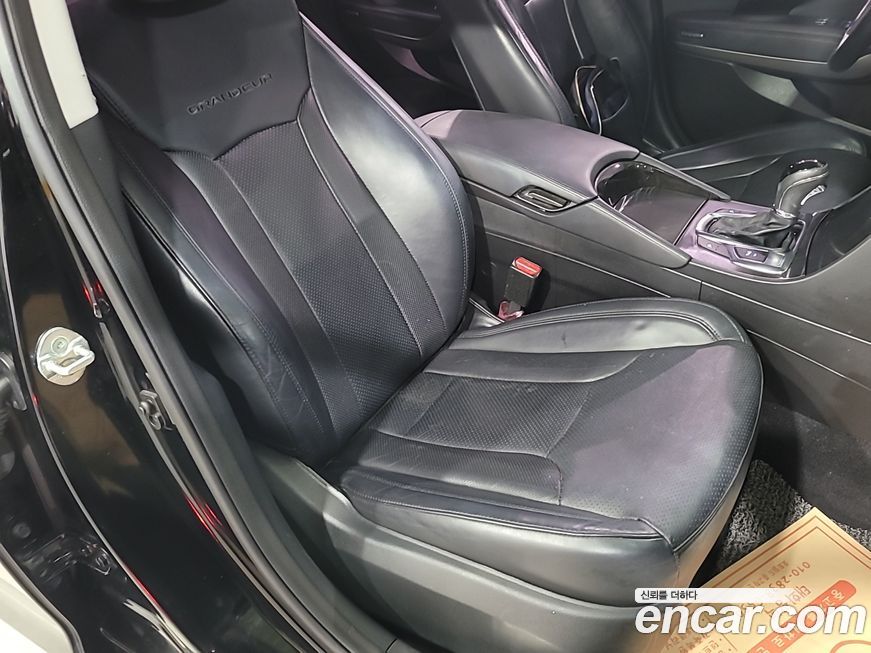 Hyundai Grandeur 2015