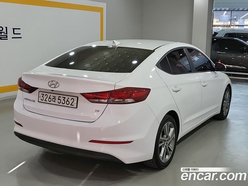 Hyundai AVANTE 2018