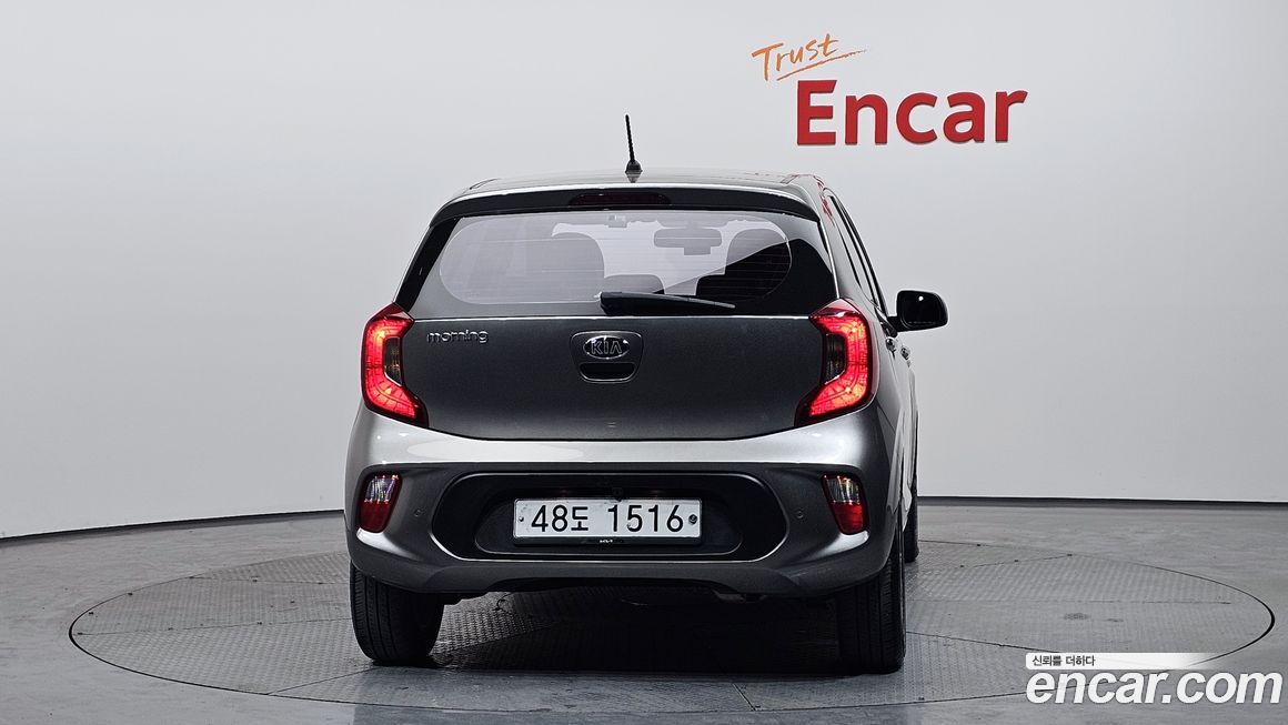Kia morning 2018
