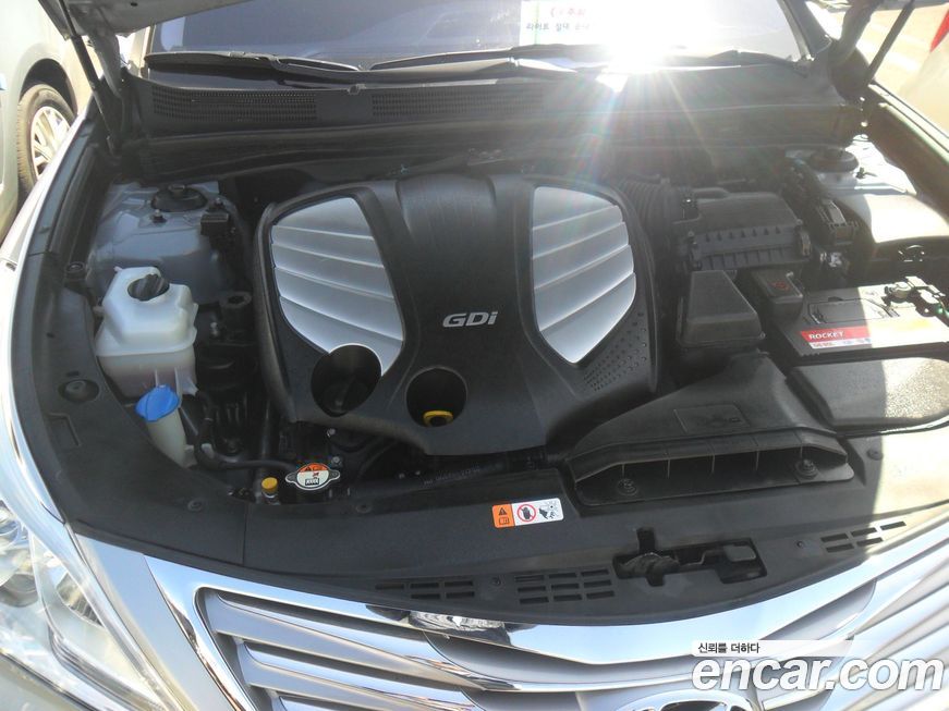 Hyundai Grandeur 2012