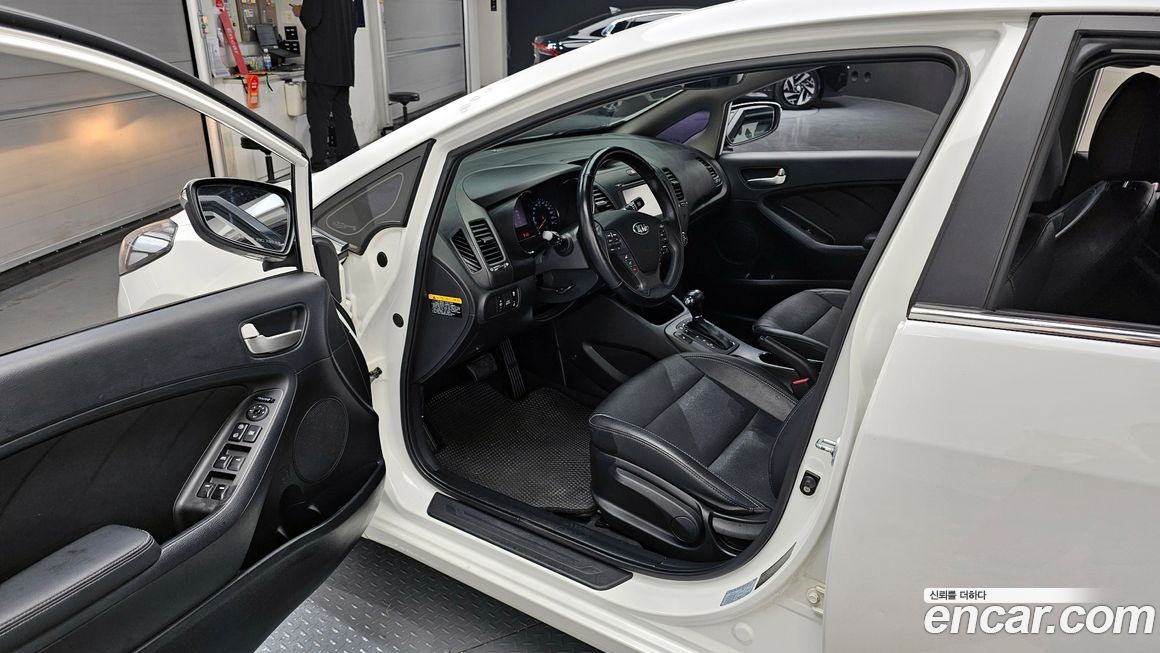 Kia K3 2014