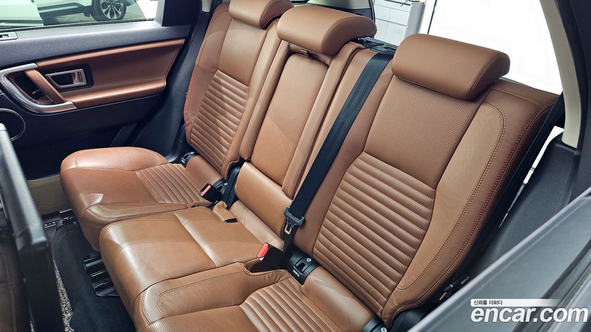Land Rover Discovery Sport 2016
