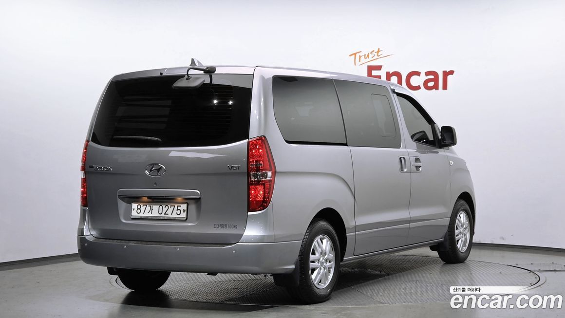Hyundai Starex 2019