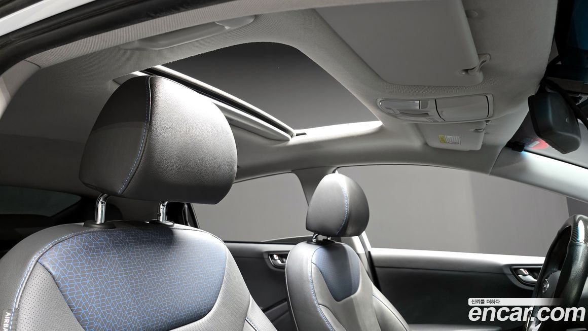Hyundai Ioniq 2016