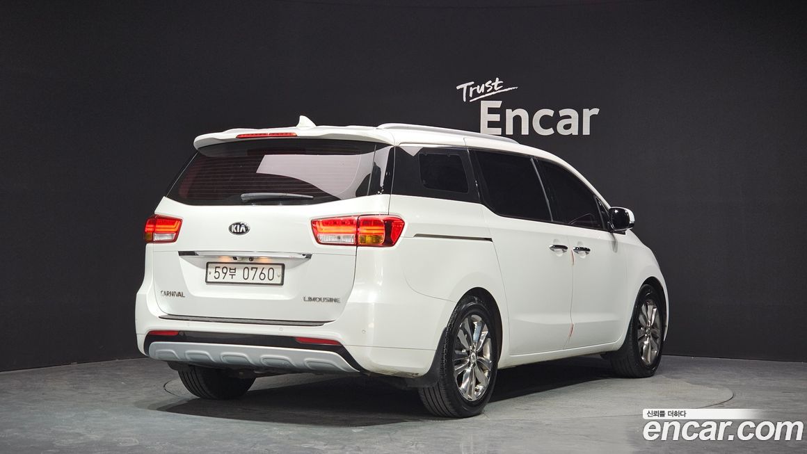 Kia Canival 2016