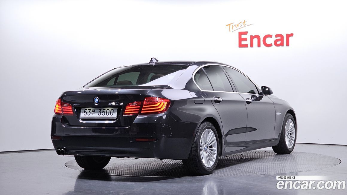 BMW 5-Series 2015