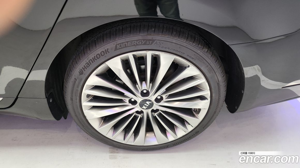 Kia K7 2017