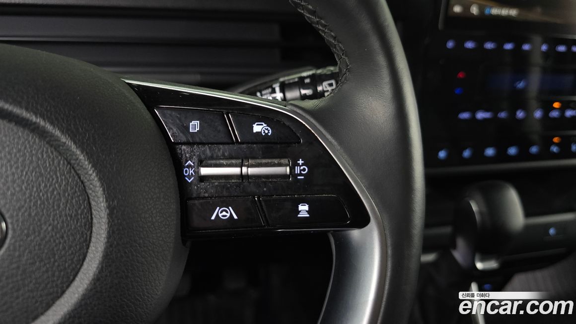 Hyundai Staria 2023